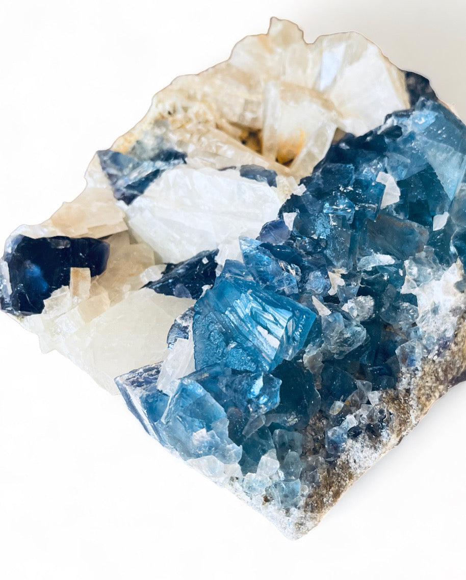 Fluorite Blue in Barite