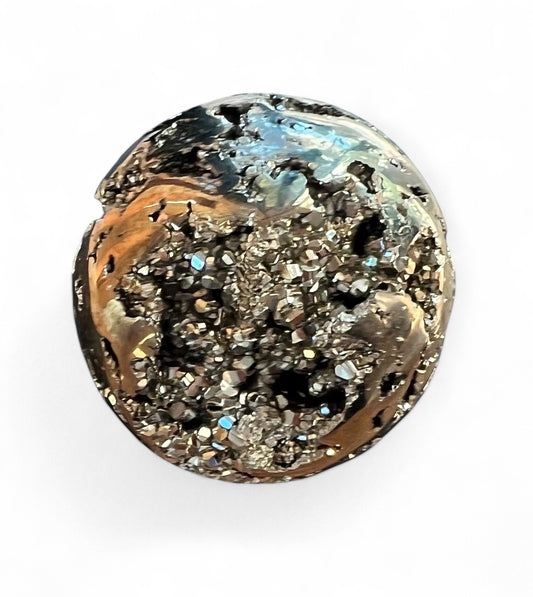 Pyrite Sphere – Luxe Metallic Accent for Bold Home Decor